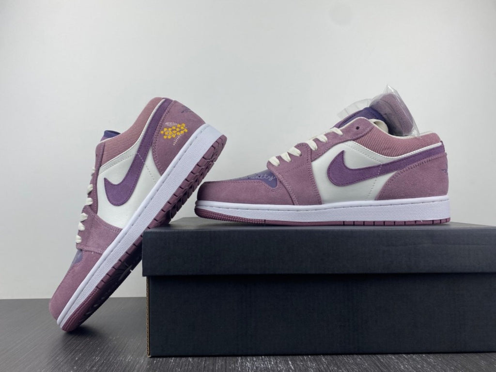 Air Jordan 1 Low Unity