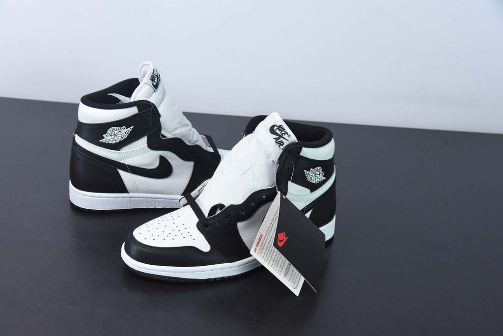 Air Jordan 1 Retro High 85 Black White