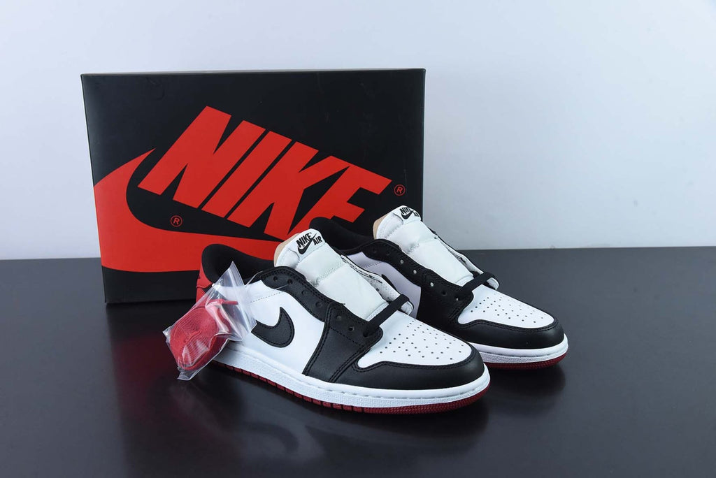 Air Jordan 1 Retro Low OG Black Toe