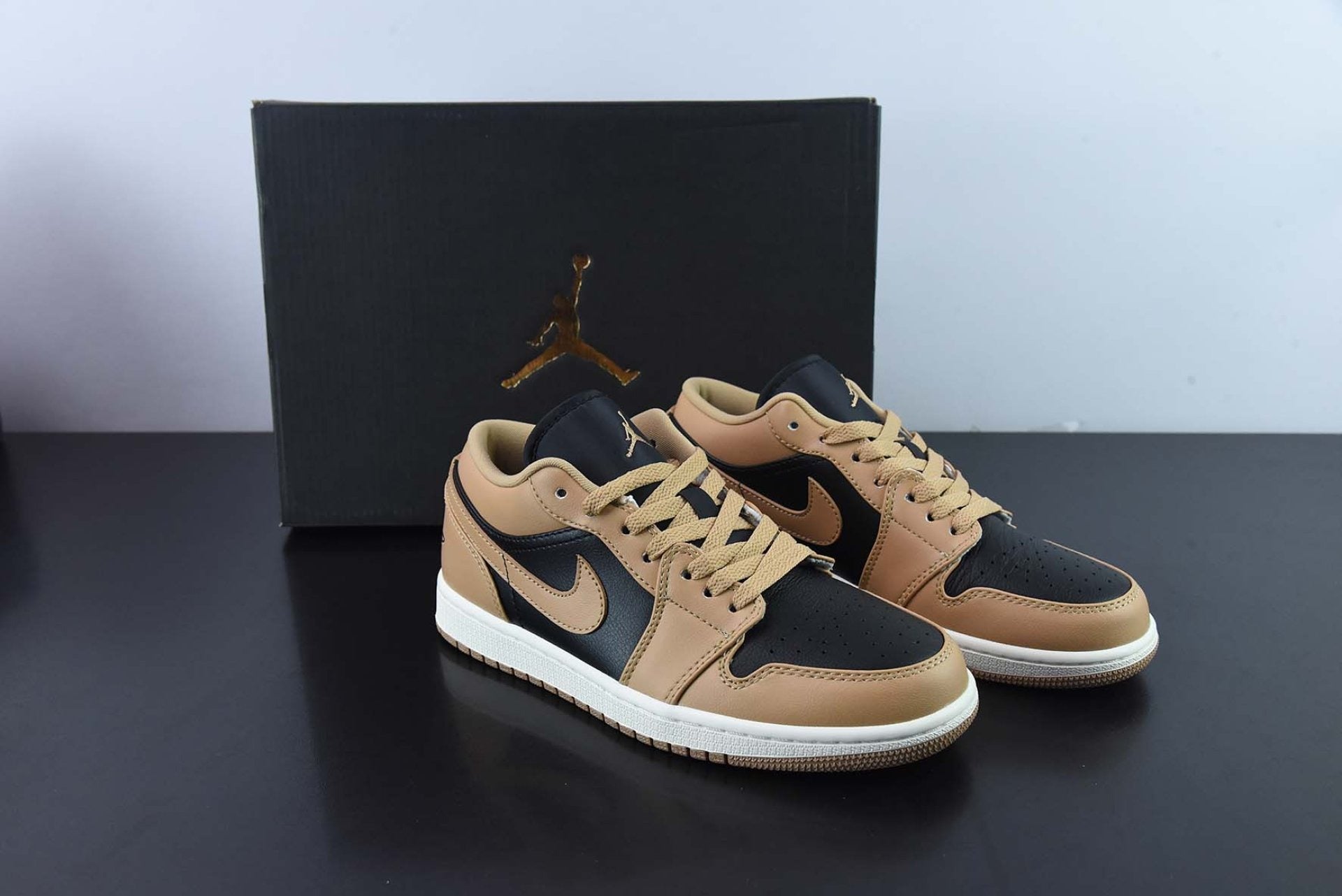 Air Jordan 1 Low Desert