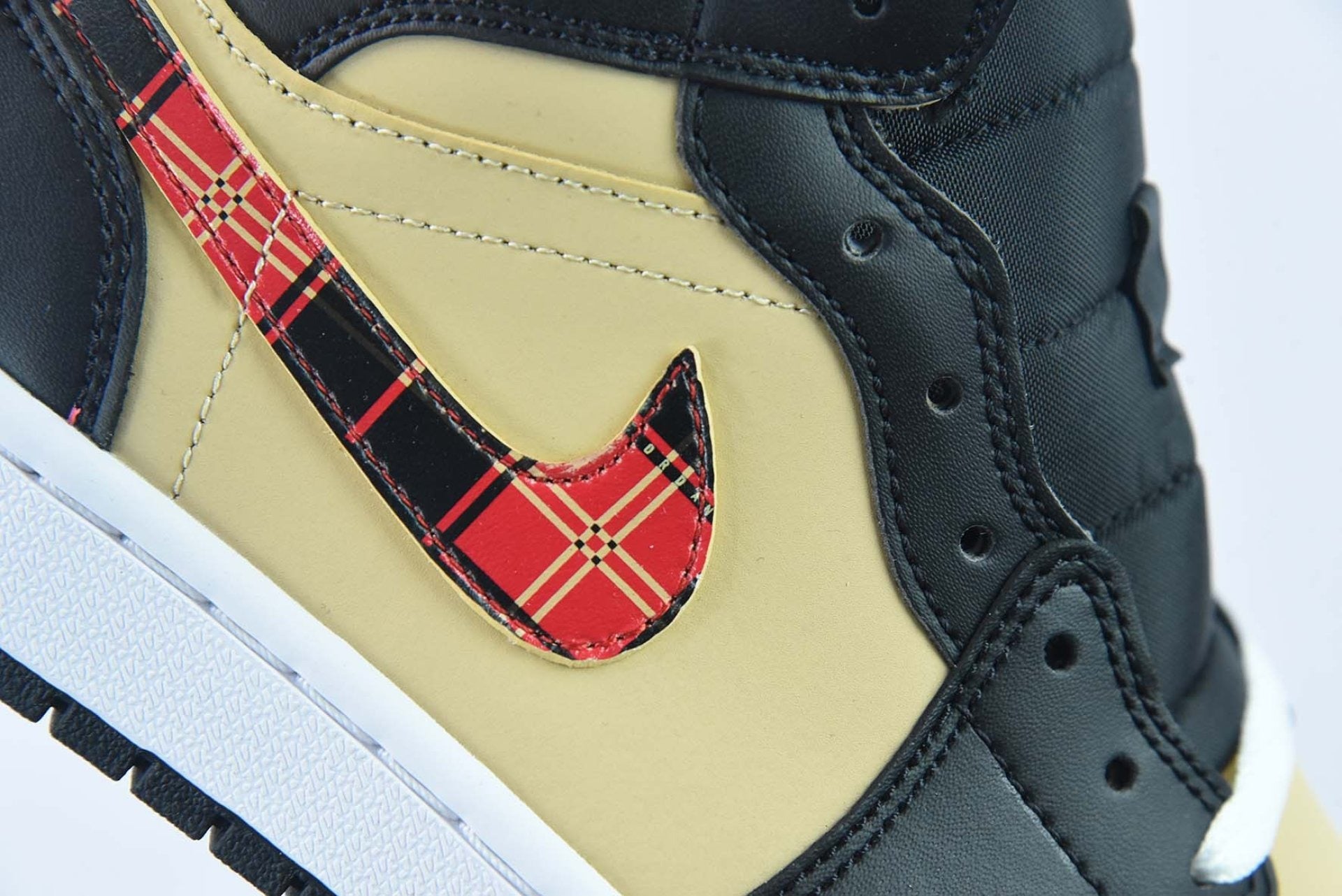 Air Jordan 1 Mid Tartan Swoosh