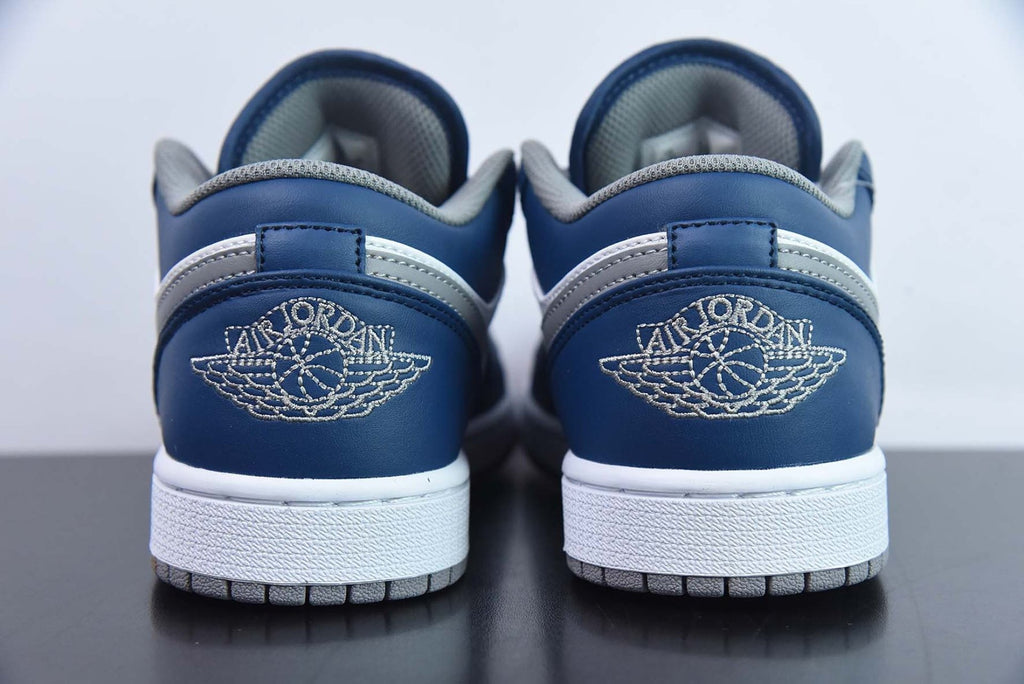 Air Jordan 1 Low True Blue