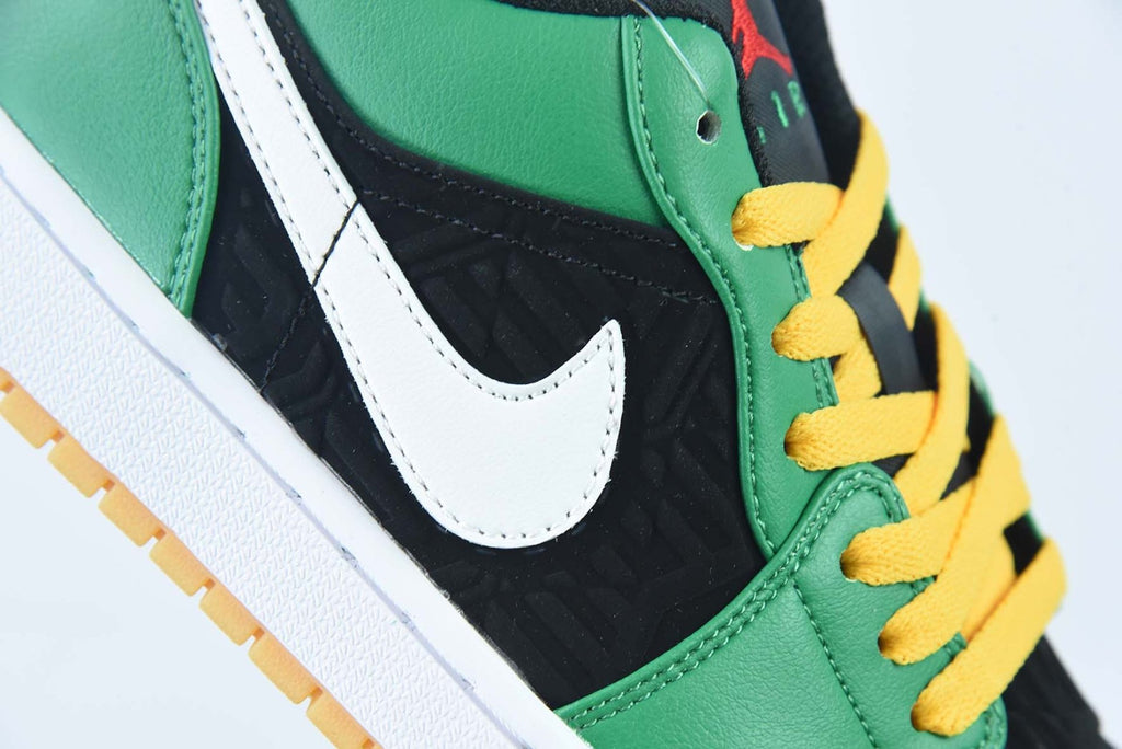 Air Jordan 1 Low SE Holiday Special