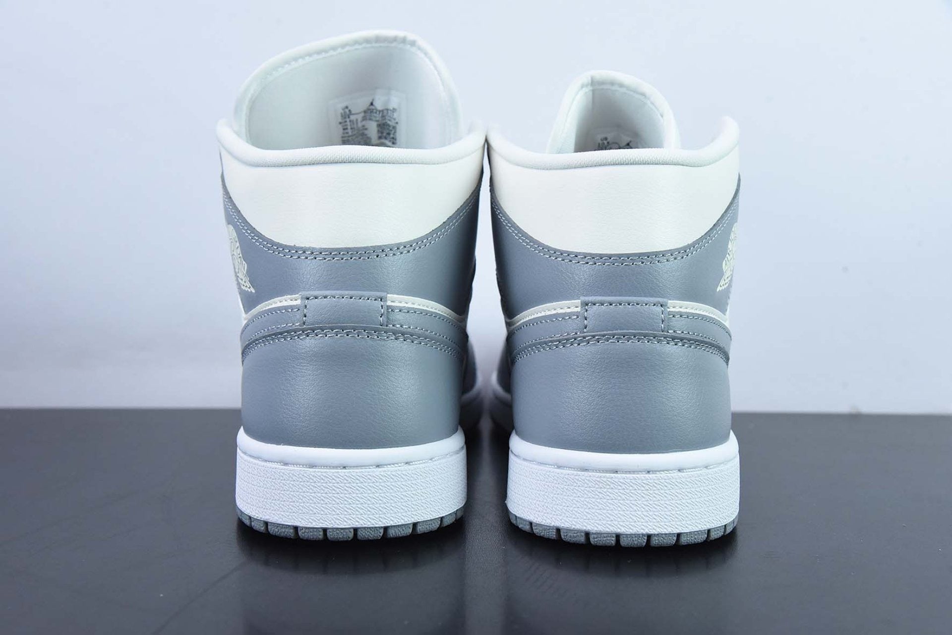 Air Jordan 1 Mid Stealth