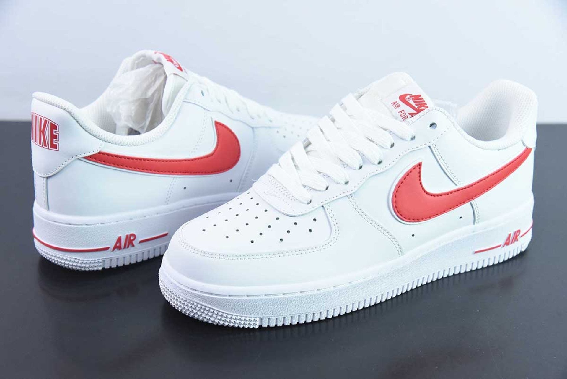 Air Force 1 Low White Gym Red