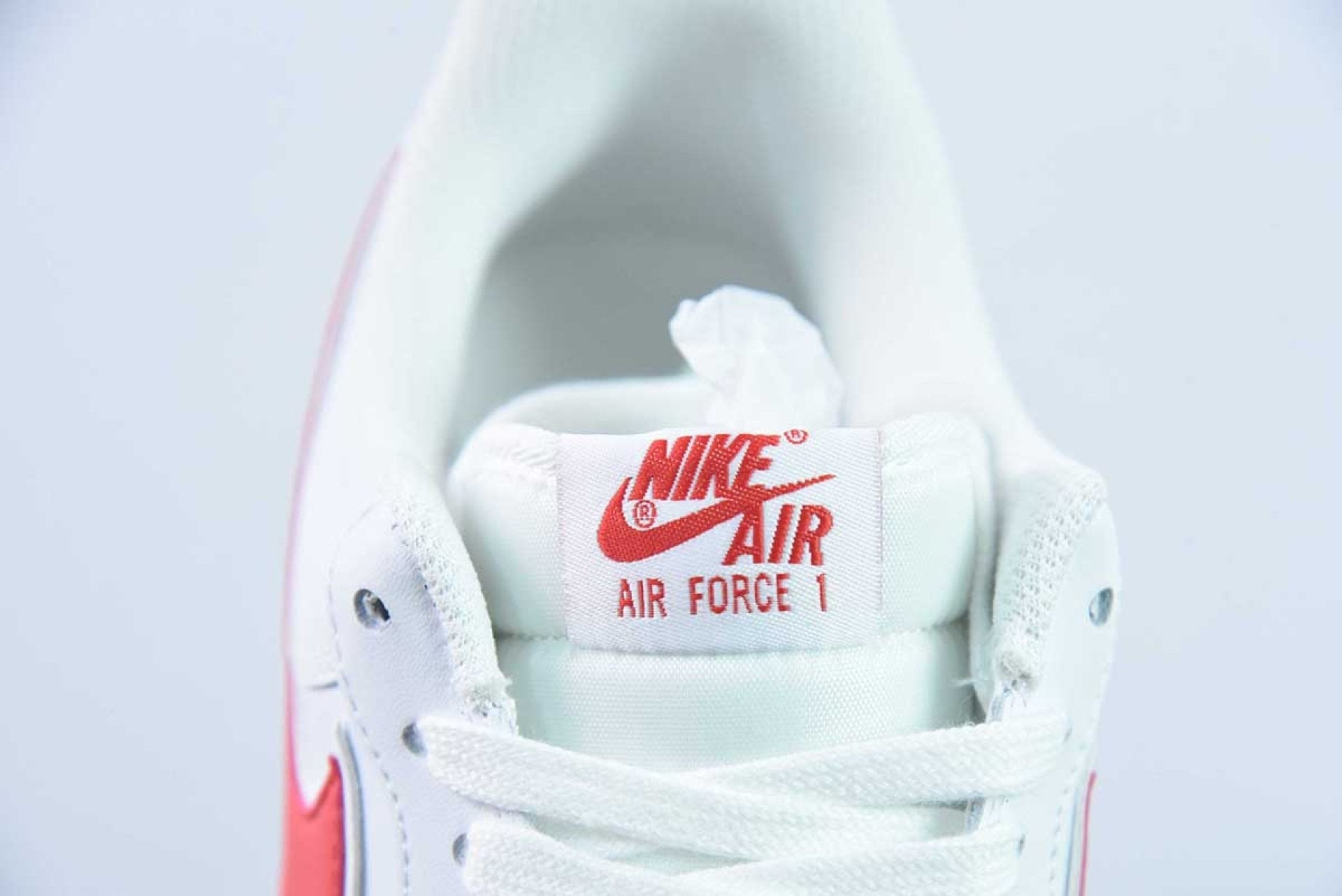 Air Force 1 Low White Gym Red
