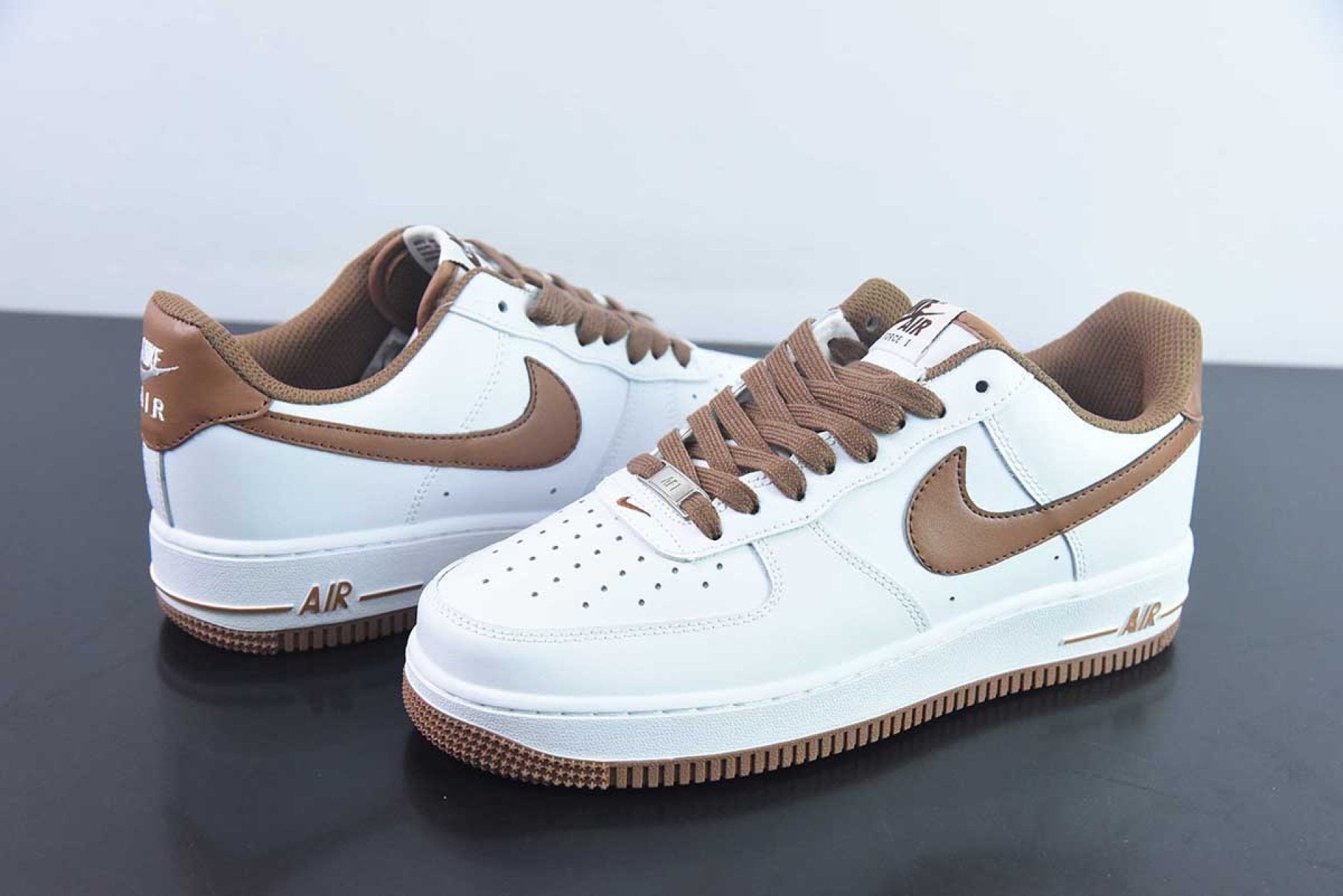 Air Force 1 Low 07 Pecan