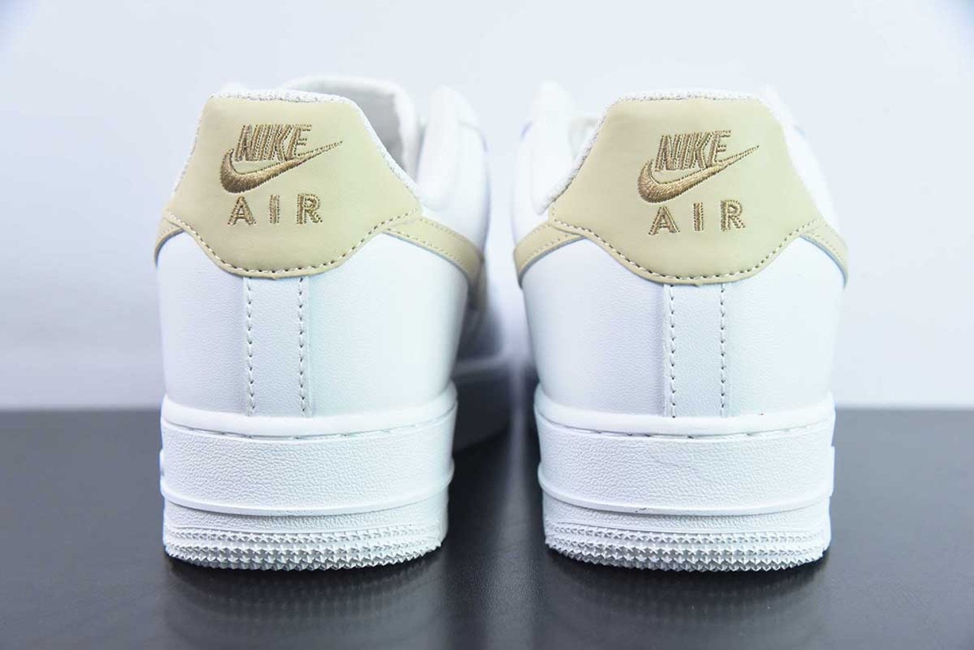 Air Force 1 Low 07 Essential White Beige