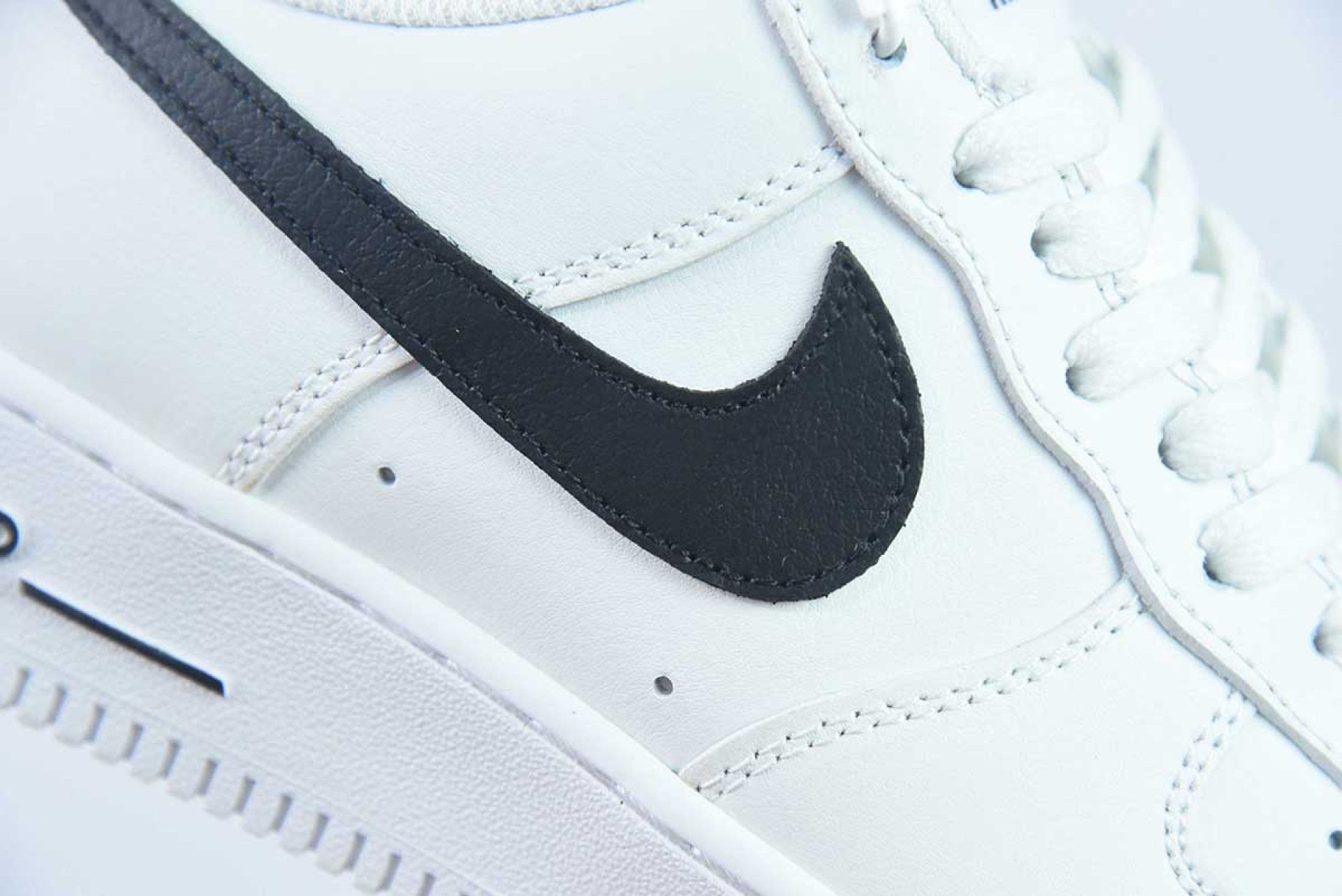 Air Force 1 Low White Black