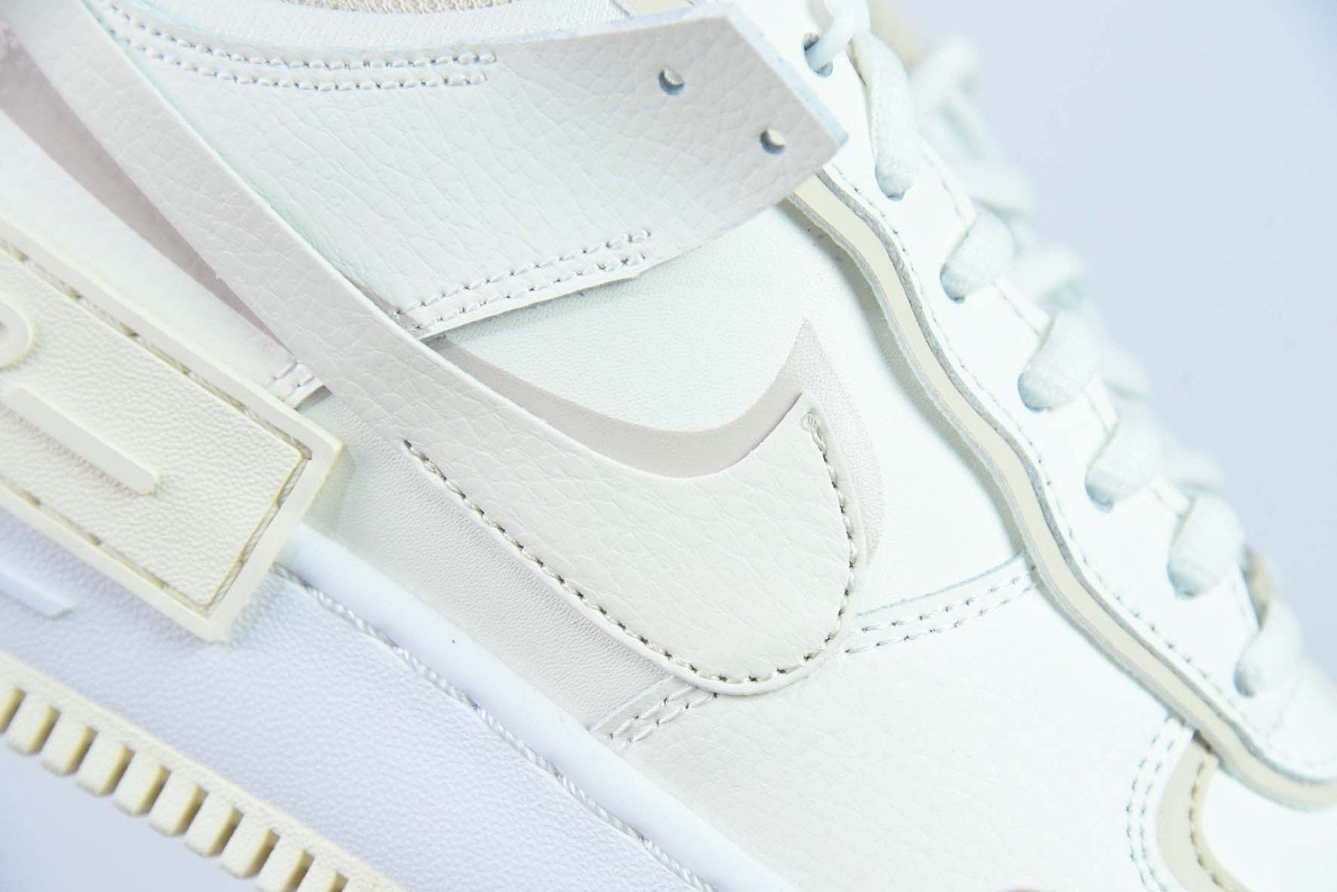 Air Force 1 Low Shadow Sail Pale Ivory