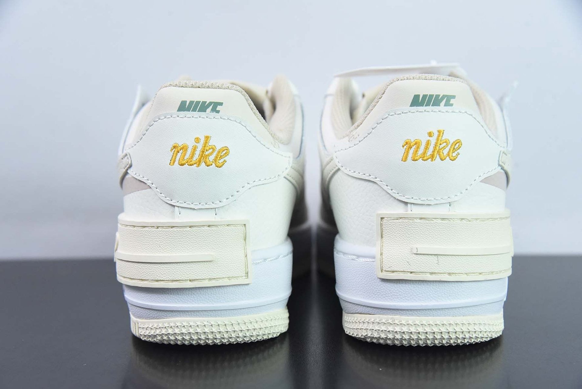 Air Force 1 Low Shadow Sail Pale Ivory
