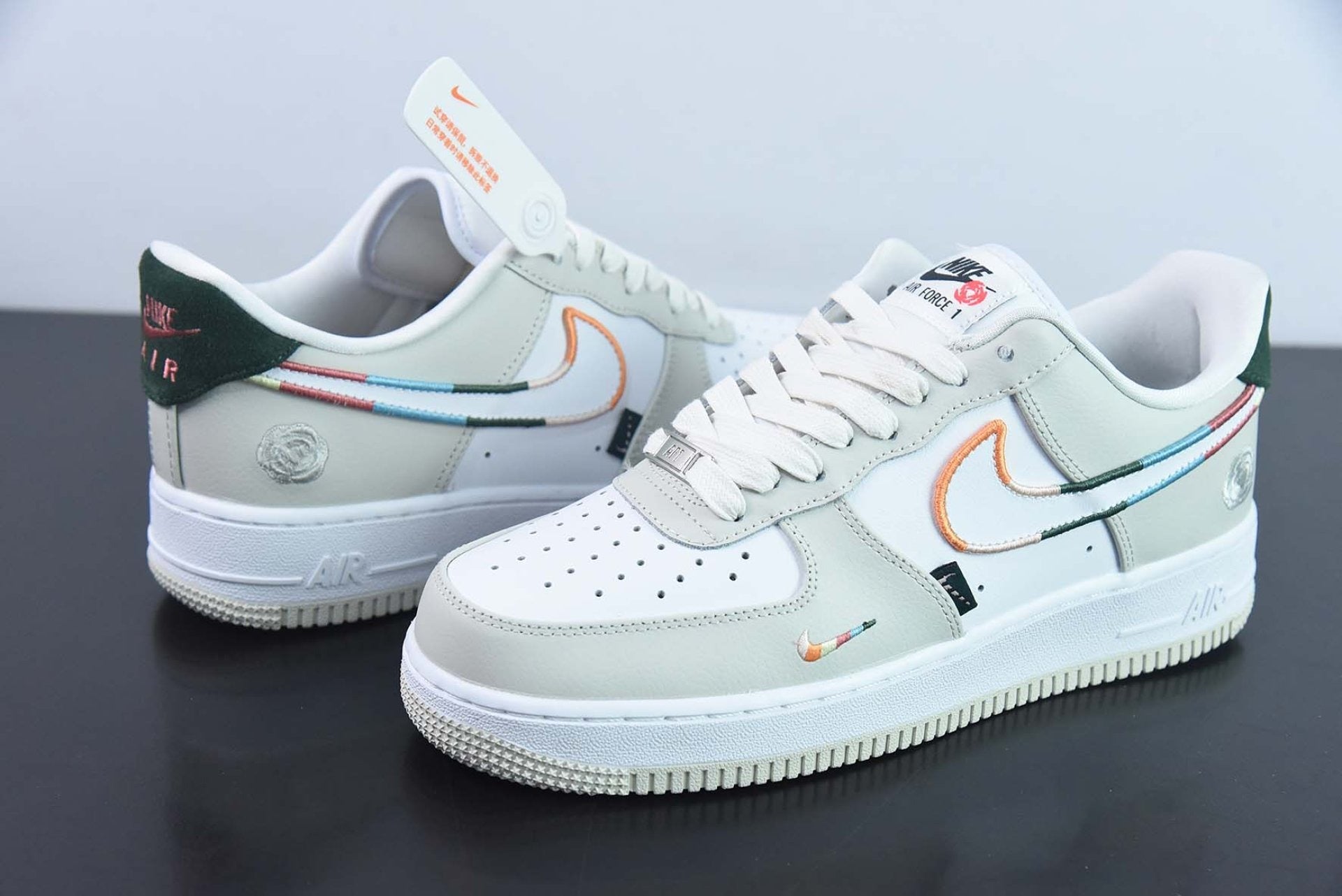 Air Force 1 Low ‘All Petals United FN8924-111