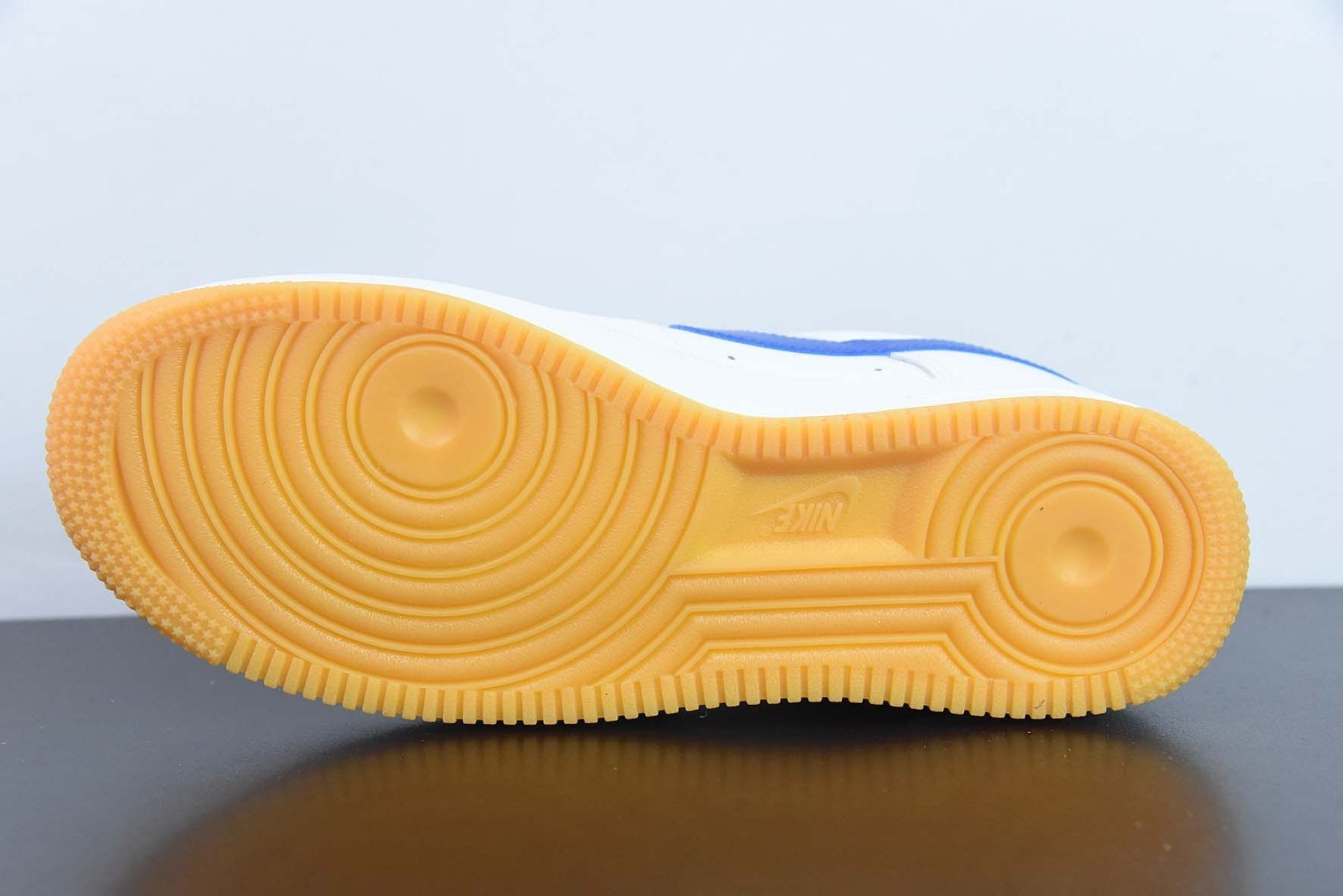 Air Force 1 Low Comes With a Toothbrush