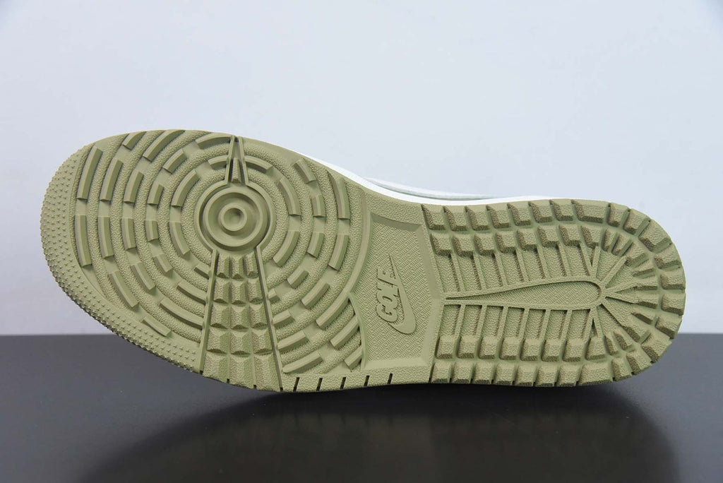 Air Jordan 1 Retro Low Golf Travis Scott Neutral Olive