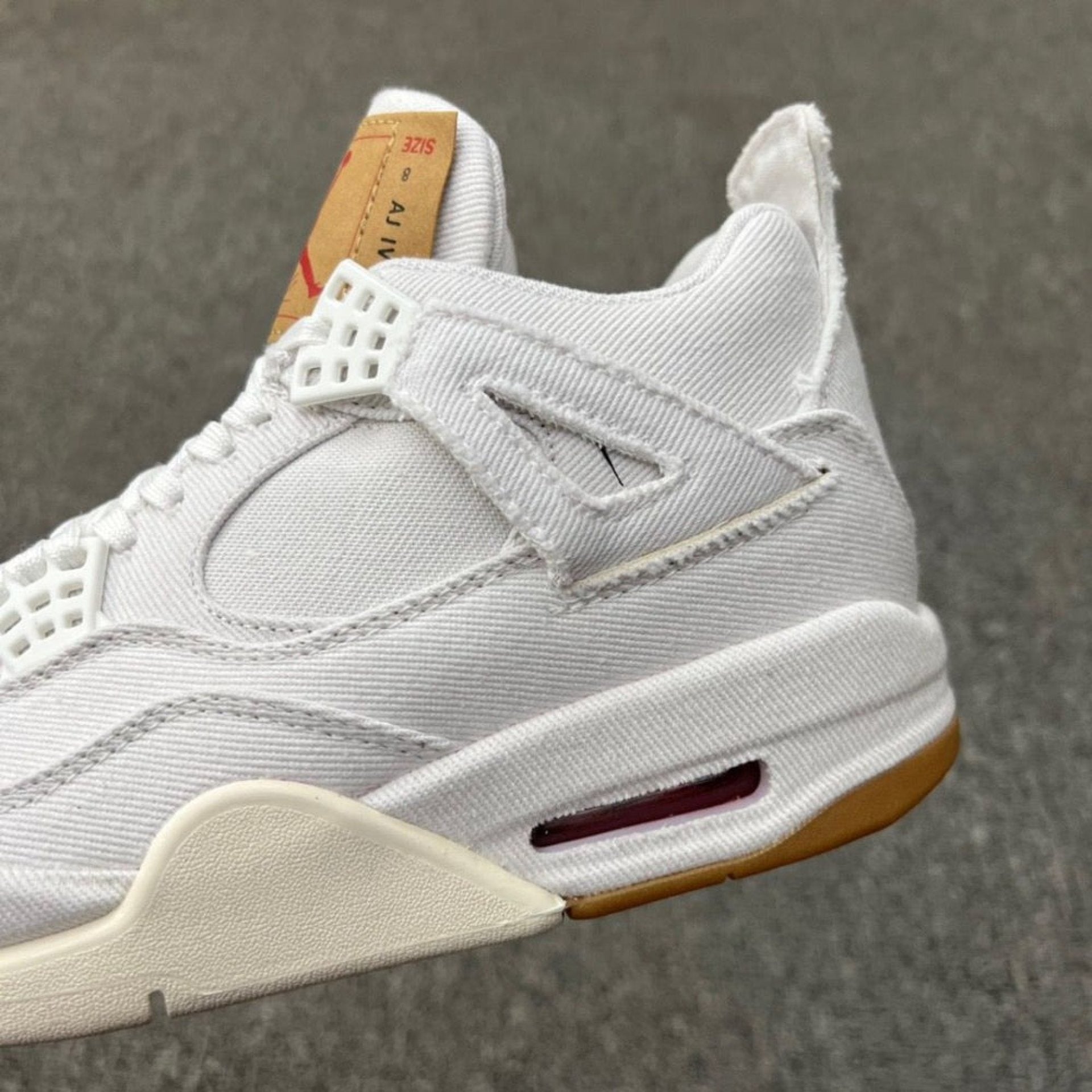 Air Jordan 4 Retro Levi's White