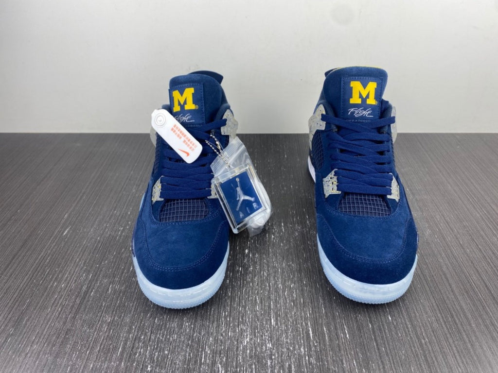 Air Jordan 4 Retro Michigan