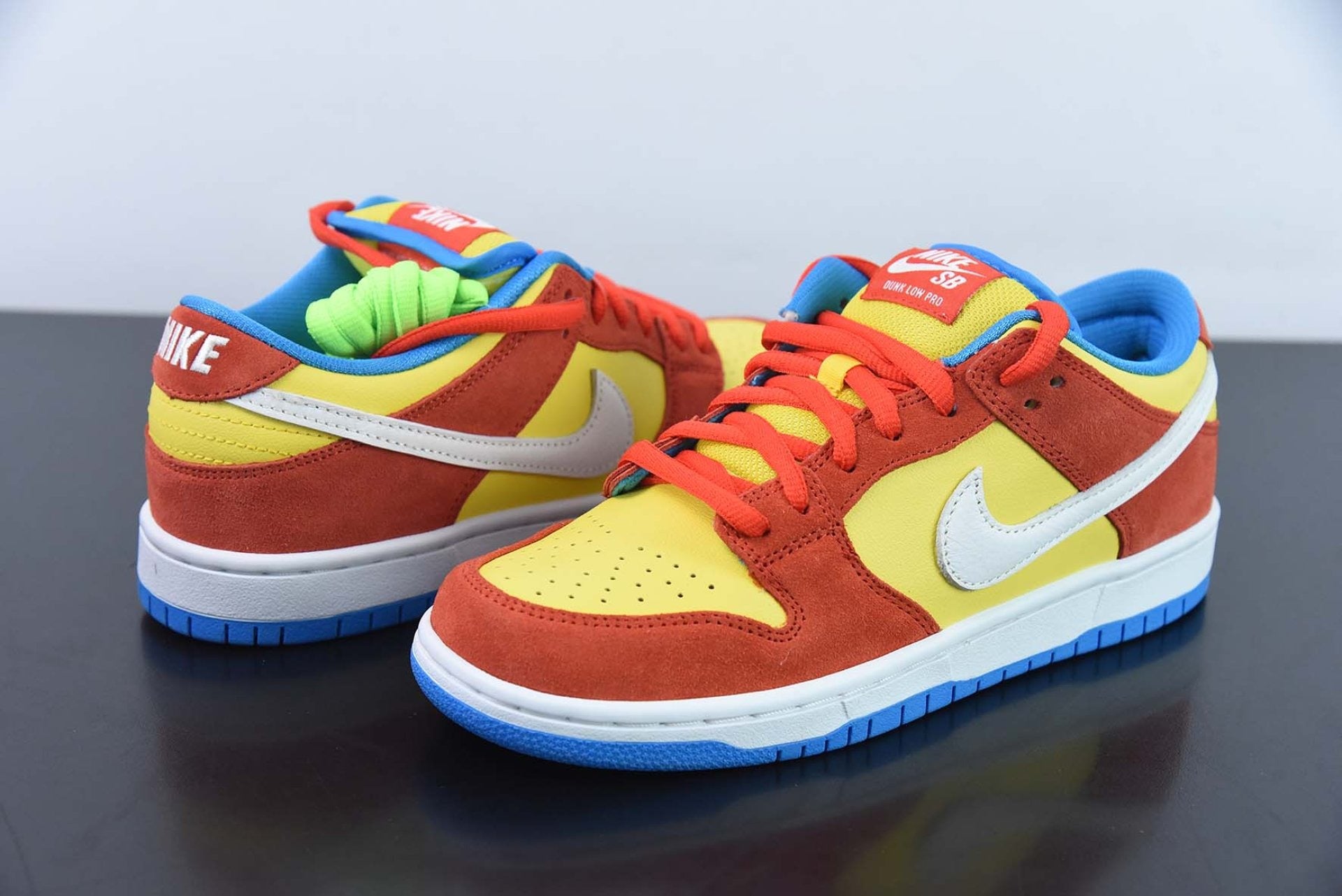 SB Dunk Low Pro Bart Simpson