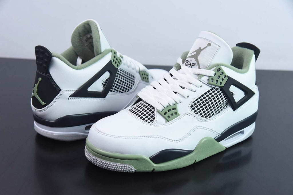 Air Jordan 4 Retro Seafoam