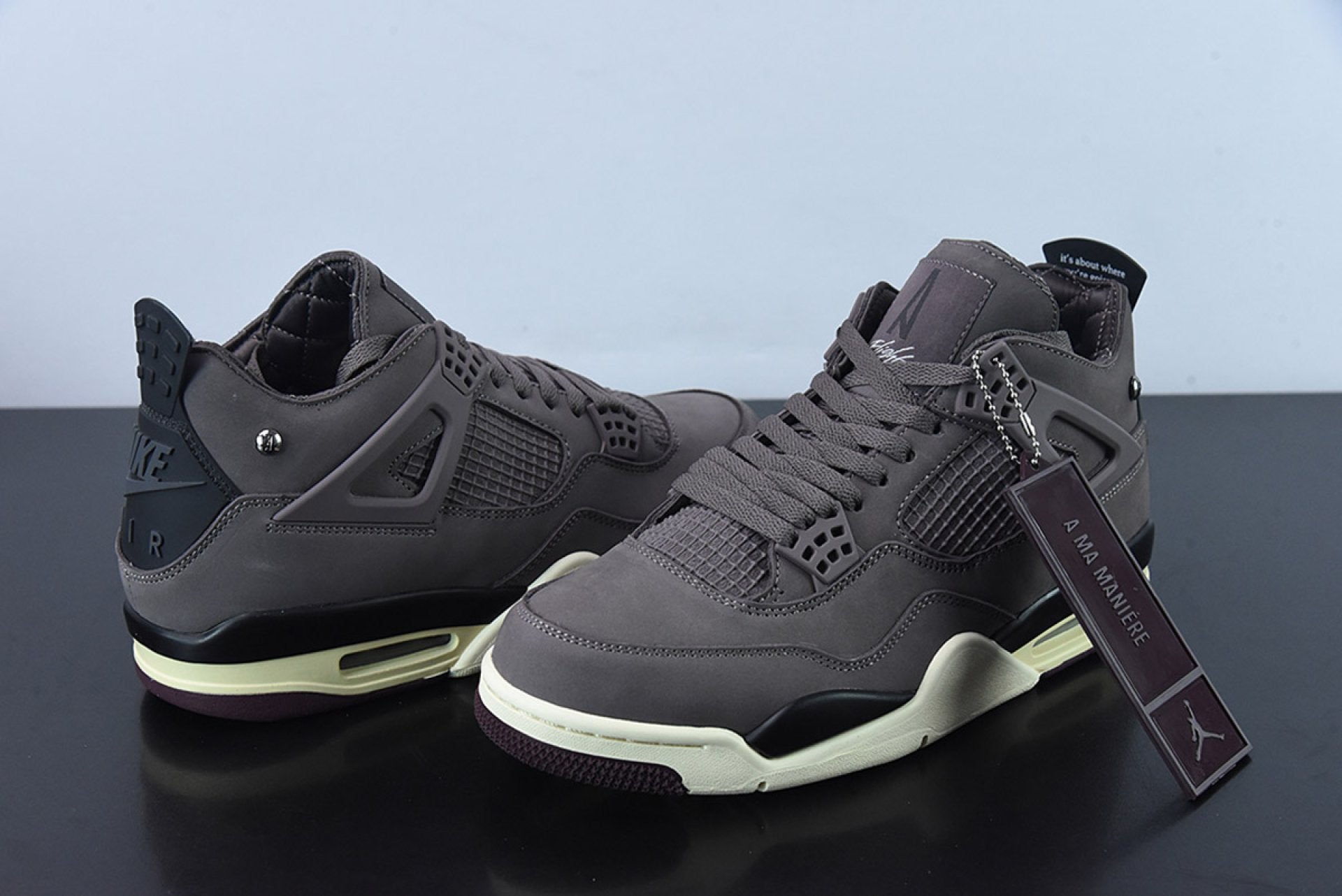 Air Jordan 4 Retro A Ma Maniére Violet Ore
