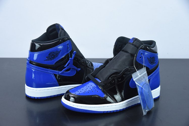 Air Jordan 1 High OG “Patent Royal”